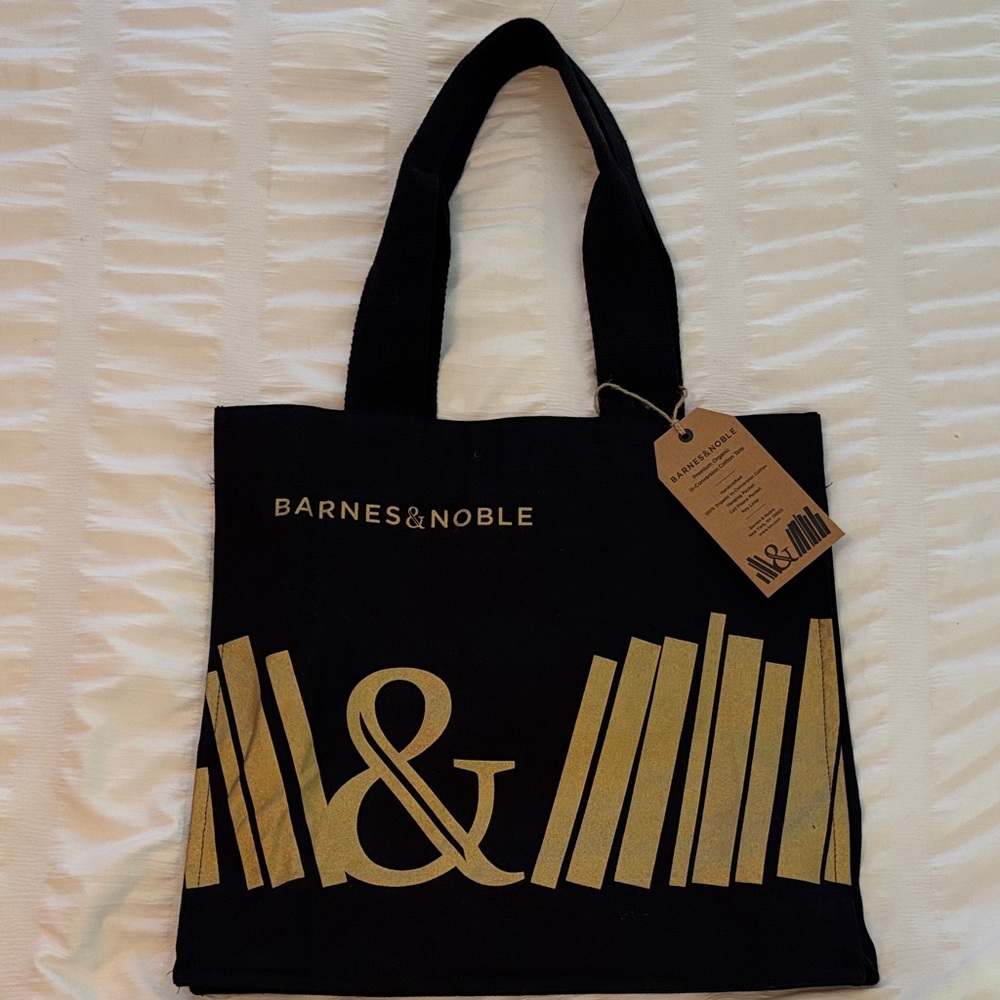 Barnes & Noble In- Conversation Organic Cotton Tote -NWT